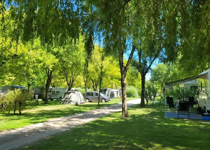 La Venise Verte Campsite Coulon